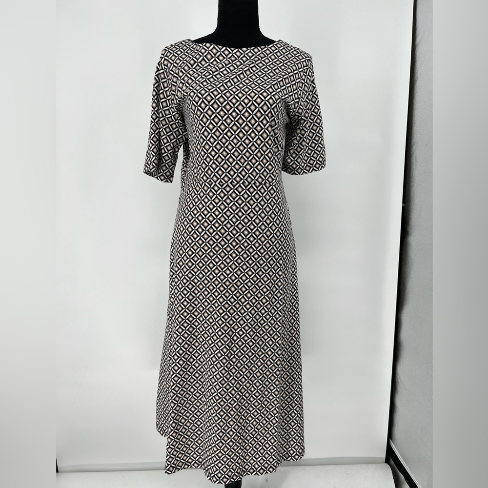 CROFT & BARROW SLIPON DRESS GOLD BLACK & WHITE PATTERN SOFT & COMFORTABLE